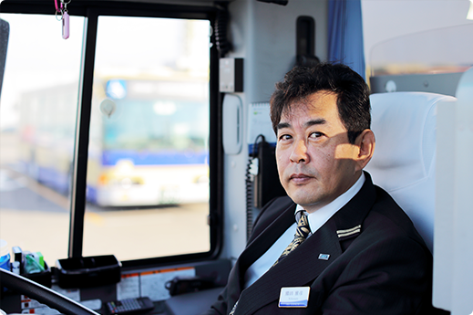 乗務員 熊田雅